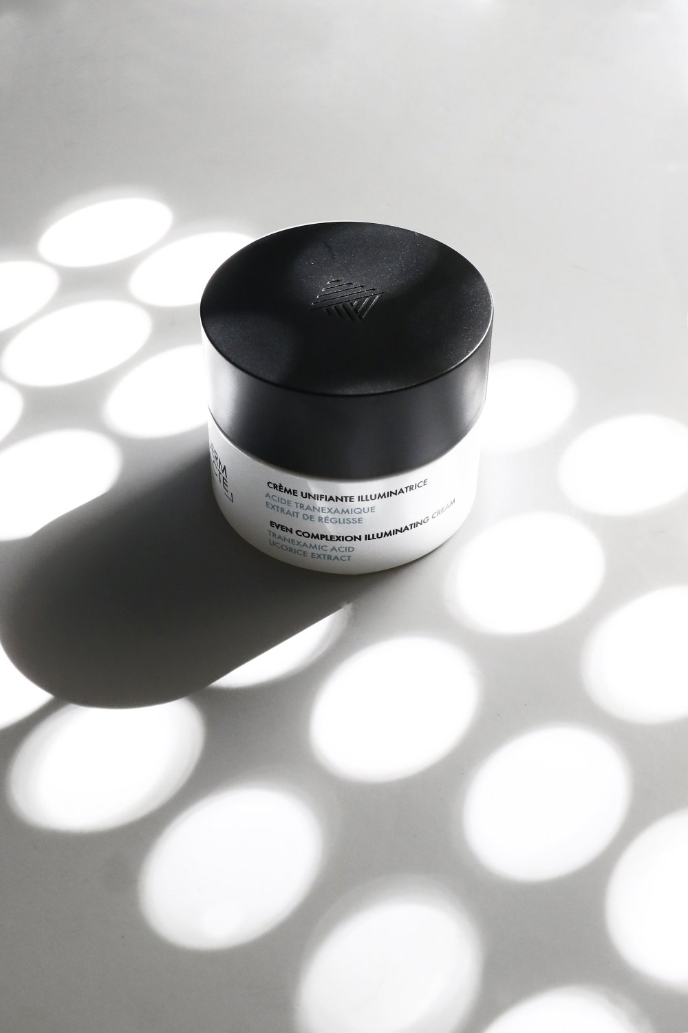 Осветляющий крем с транексамовой кислотой и экстрактом лакрицы 50 мл