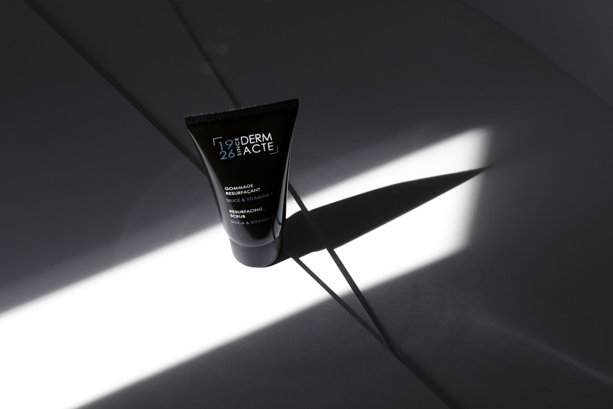 Полирующий скраб для лица с кремнием и витамином Е 50мл